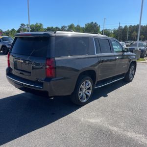 CHEVROLET SUBURBAN PREMIER - 8