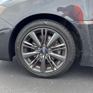 2015 Subaru WRX LIMITED thumbnail 17