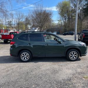 SUBARU FORESTER PREMIUM - 10