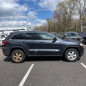 JEEP GRAND CHEROKEE LAREDO - 10