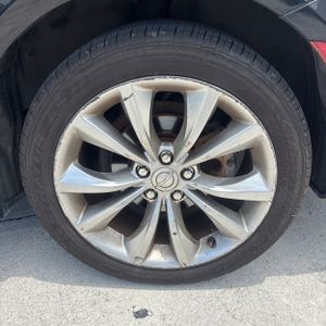 2015 Chrysler 200 S — миниатюра 18