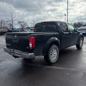 NISSAN FRONTIER SV - 8