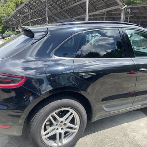 PORSCHE MACAN BASE - 9