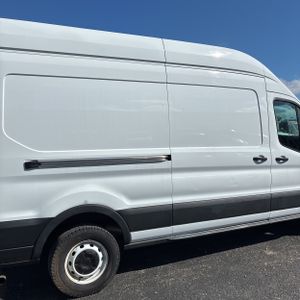 FORD TRANSIT 250 - 9