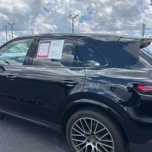 PORSCHE CAYENNE - 6