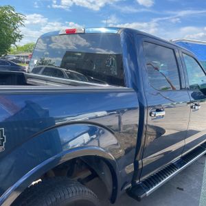 Ford F-150 Lariat - 8