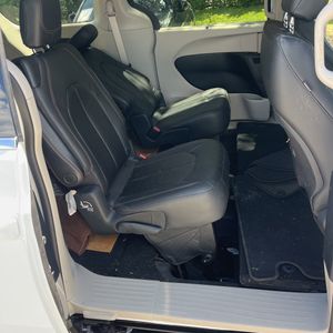 2020 Chrysler PACIFICA TOURING L — миниатюра 32