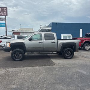 2009 Chevrolet SILVERADO 1500 LT 照片 3