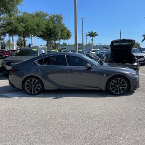 LEXUS IS 350 F SPORT - 10