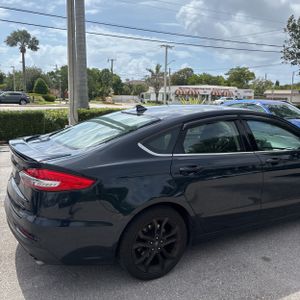 FORD FUSION SE - 9
