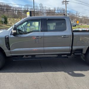 FORD F-250 SUPER DUTY XLT - 4