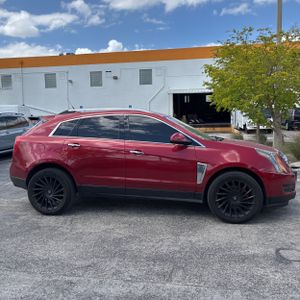 CADILLAC SRX LUXURY COLLECTION - 10