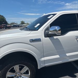 FORD F-150 PLATINUM - 2