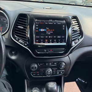 2019 JEEP CHEROKEE LIMITED — миниатюра 38