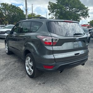 2017 FORD ESCAPE SE 照片 5