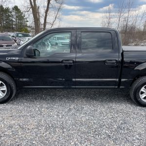 FORD F150 XLT - 4