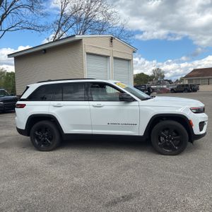 JEEP GRAND CHEROKEE ALTITUDE - 10