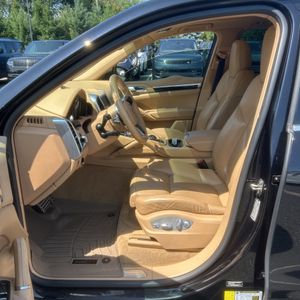 2016 Porsche CAYENNE S — миниатюра 32