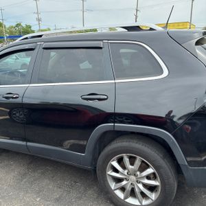 JEEP CHEROKEE LIMITED - 6