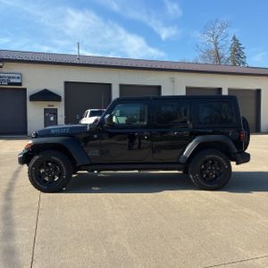 JEEP WRANGLER WILLYS 4XE - 3