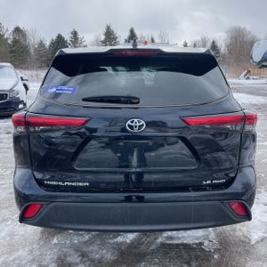 TOYOTA HIGHLANDER LE - 7