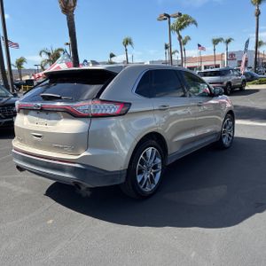 FORD EDGE TITANIUM - 8