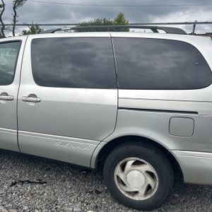 2003 Toyota SIENNA LE — фото 6