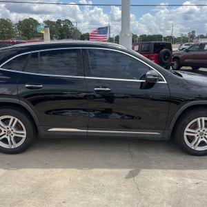 صورة مصغرة 11 لـ 2023 Mercedes-BENZ GLA
