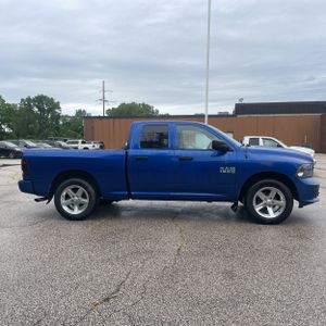 2015 RAM 1500 EXPRESS — фото 10