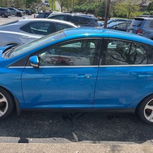 FORD FOCUS TITANIUM - 4
