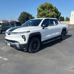 CHEVROLET SILVERADO - 1