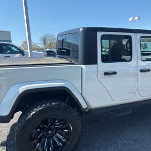 JEEP GLADIATOR OVERLAND - 9