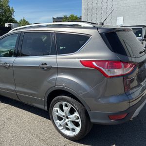 FORD ESCAPE TITANIUM - 6