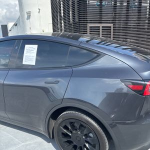 صورة 6 لـ 2024 Tesla MODEL Y LONG RANGE