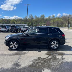 MERCEDES-BENZ GLC - 3