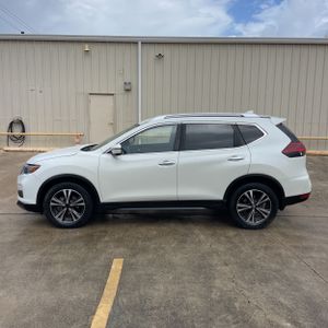 NISSAN ROGUE SV - 3