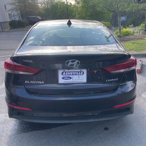 HYUNDAI ELANTRA LIMITED - 7