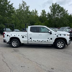 2021 Chevrolet SILVERADO 1500 LT 照片 10