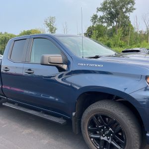 2019 Chevrolet SILVERADO 1500 CUSTOM — миниатюра 13