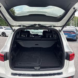 2026 Mercedes-BENZ GLB — миниатюра 43