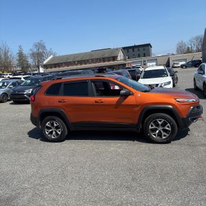 JEEP CHEROKEE TRAILHAWK - 10