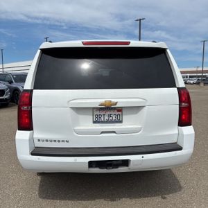 CHEVROLET SUBURBAN LT - 7