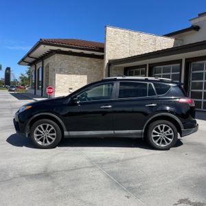 Toyota RAV4 Limited - 3