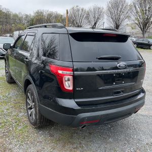 Ford Explorer XLT - 5