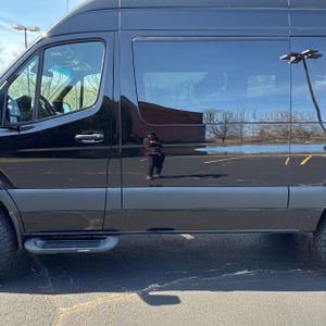 Mercedes-Benz Sprinter 2500 - 4