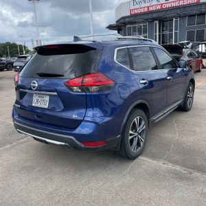 NISSAN ROGUE SV - 8