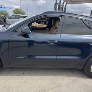 PORSCHE MACAN BASE - 4