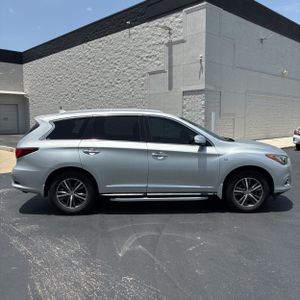 صورة 10 لـ 2019 Infiniti QX60 LUXE