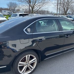 VOLKSWAGEN PASSAT TDI SEL PREMIUM - 9