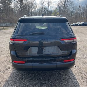 JEEP GRAND CHEROKEE L LIMITED - 7